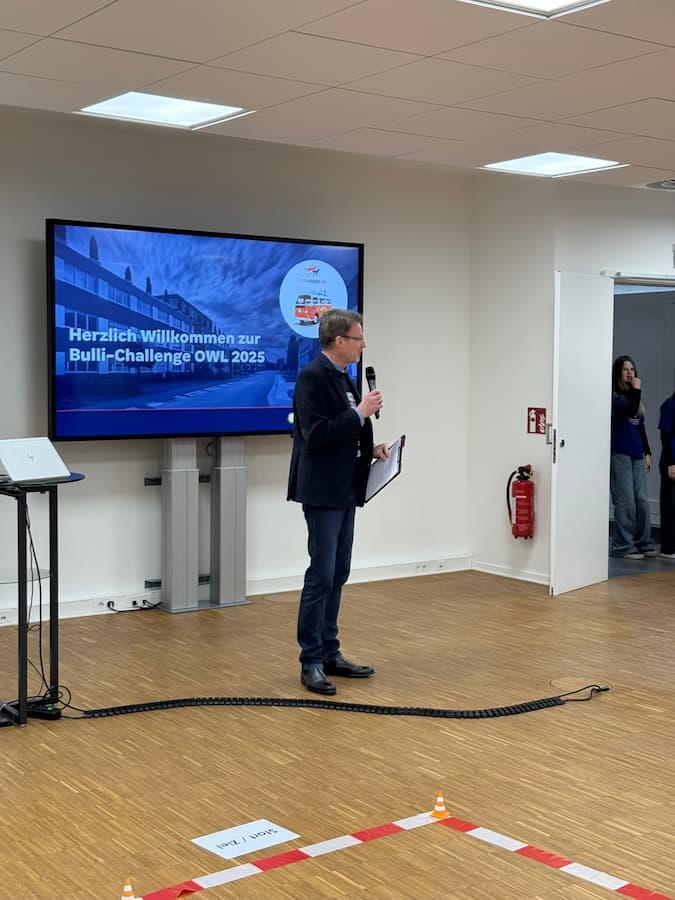 Begrüßung durch BOW-GF Michael Gerz Bulli-Challenge 2025, Begrüßung durch BOW-GF Michael Gerz